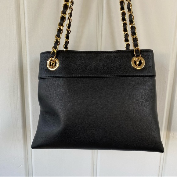 Valentino by Mario Valentino
Rita Leather Logo - Picture 4 of 6